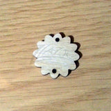 Wood Holiday Daisy 1.25" 2-Holes